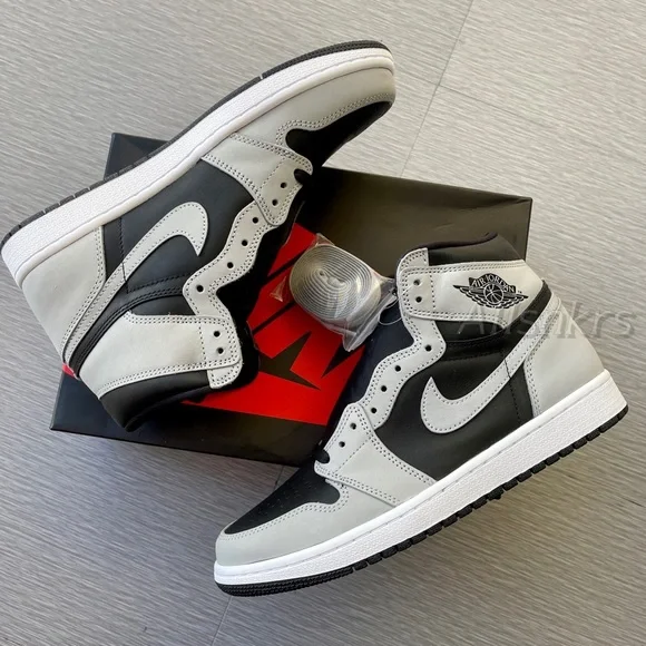 Air Jordan 1 Retro High OG Shadow - Picture 2 of 4
